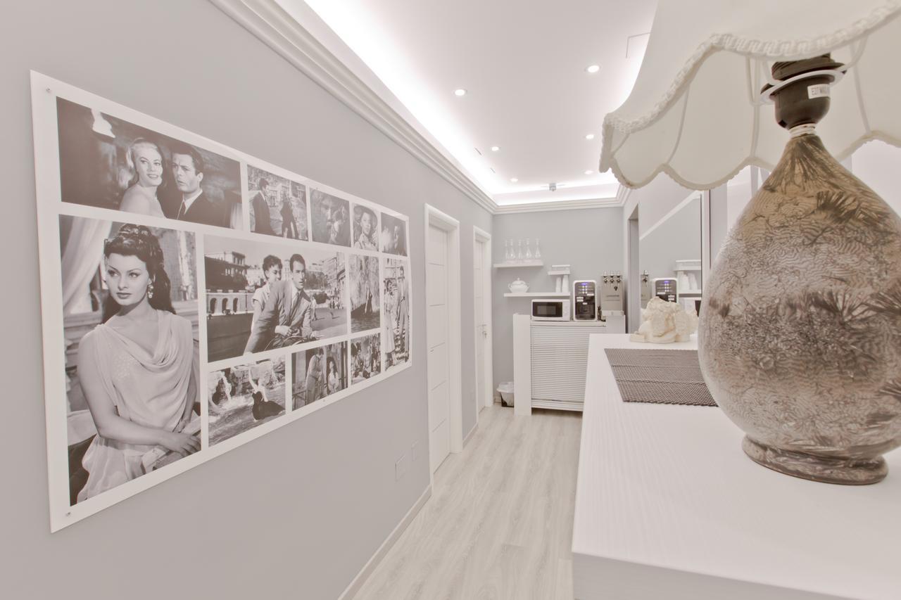 New Rome House 2 Bed & Breakfast ภายนอก รูปภาพ