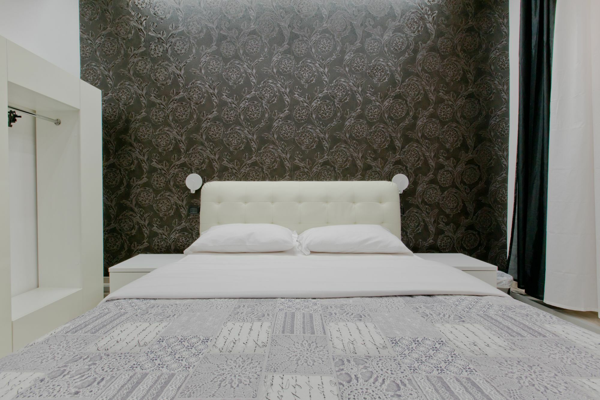 New Rome House 2 Bed & Breakfast ภายนอก รูปภาพ