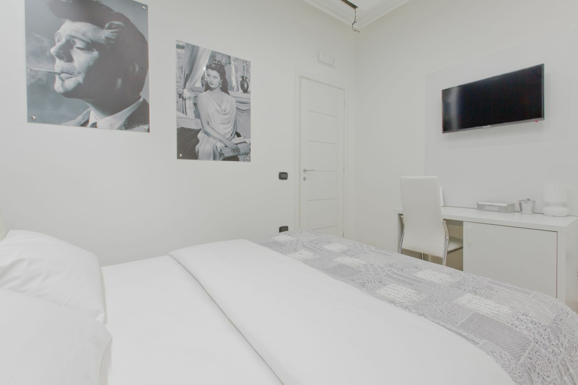 New Rome House 2 Bed & Breakfast ภายนอก รูปภาพ