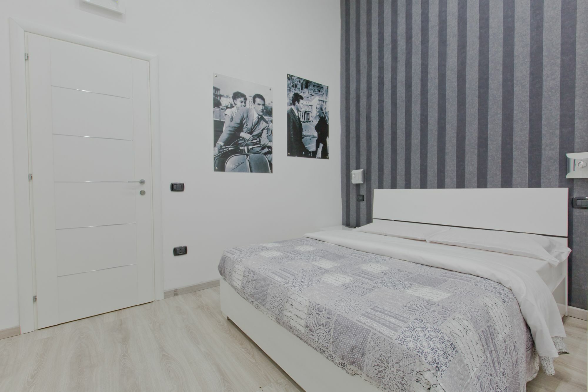 New Rome House 2 Bed & Breakfast ภายนอก รูปภาพ
