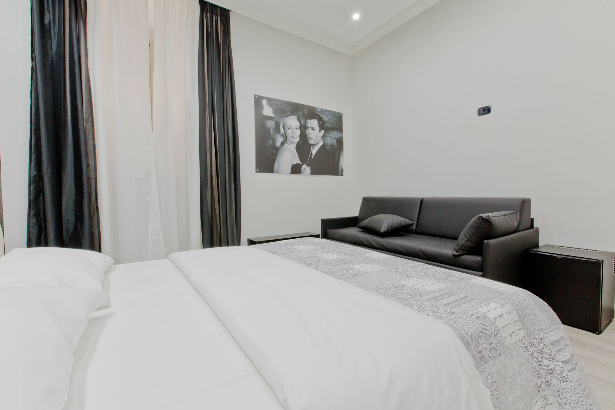 New Rome House 2 Bed & Breakfast ภายนอก รูปภาพ